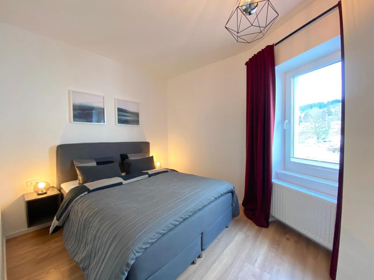 White Inn - Ferienwohnung Mit Terrasse Murzzuschlag Luaran gambar
