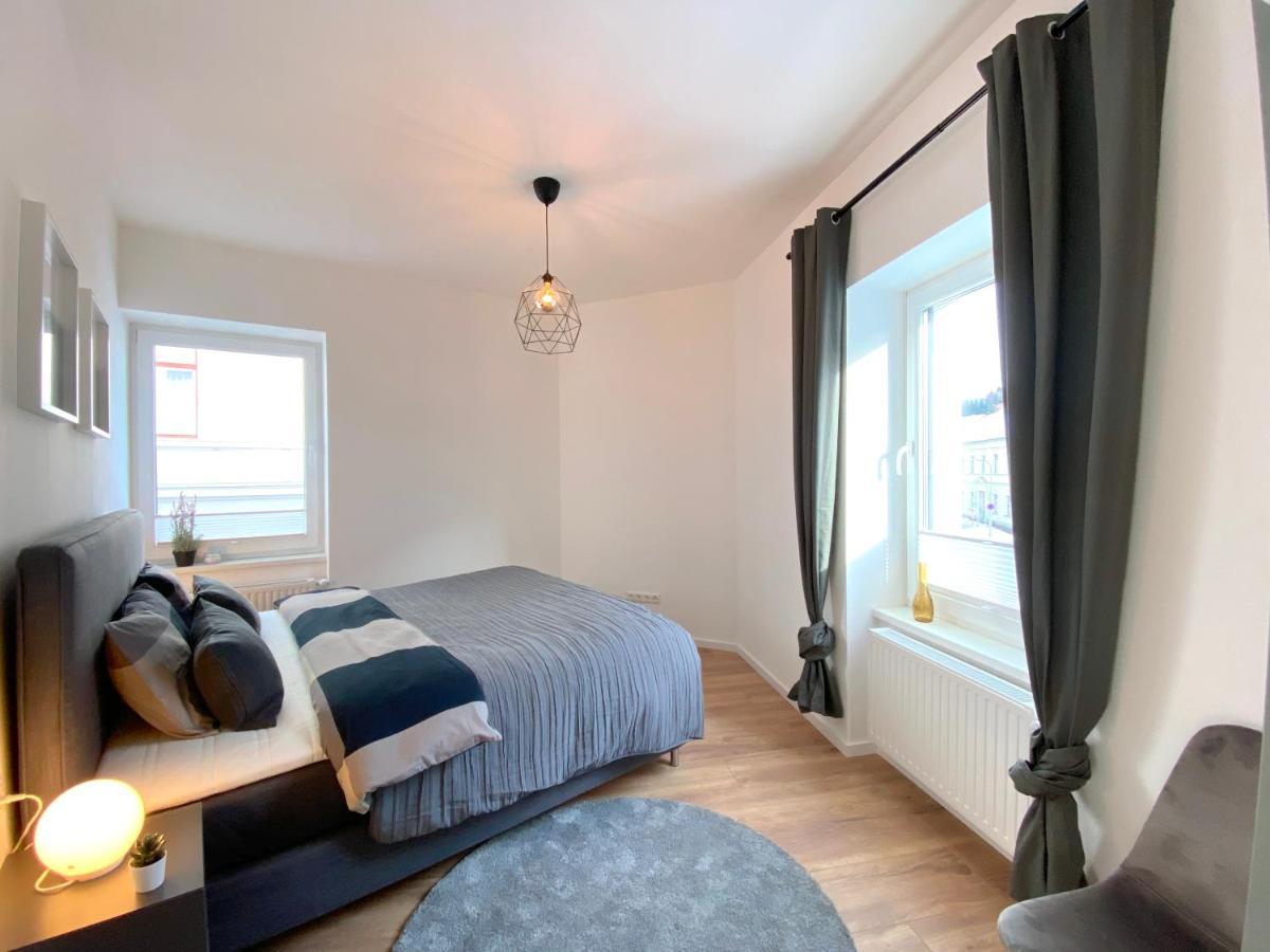 White Inn - Ferienwohnung Mit Terrasse Murzzuschlag Luaran gambar