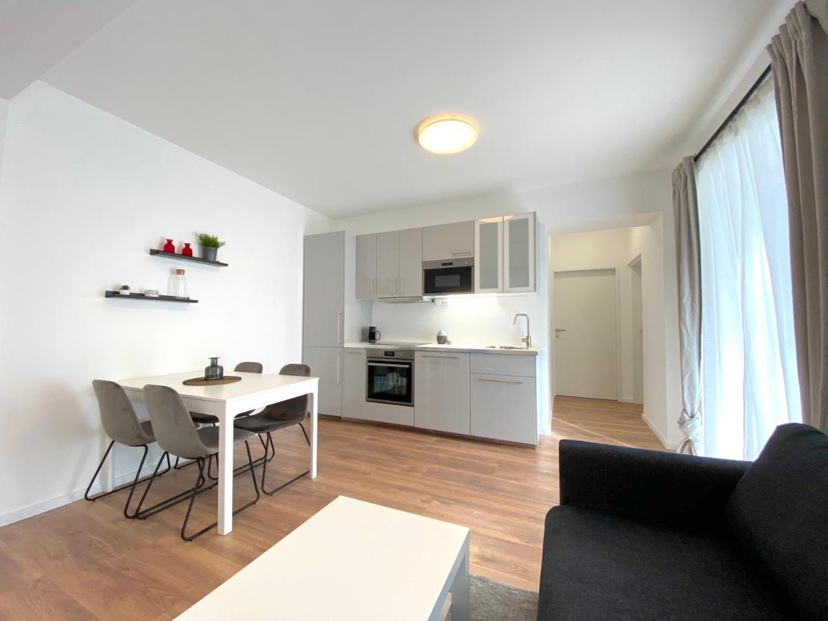 White Inn - Ferienwohnung Mit Terrasse Murzzuschlag Luaran gambar